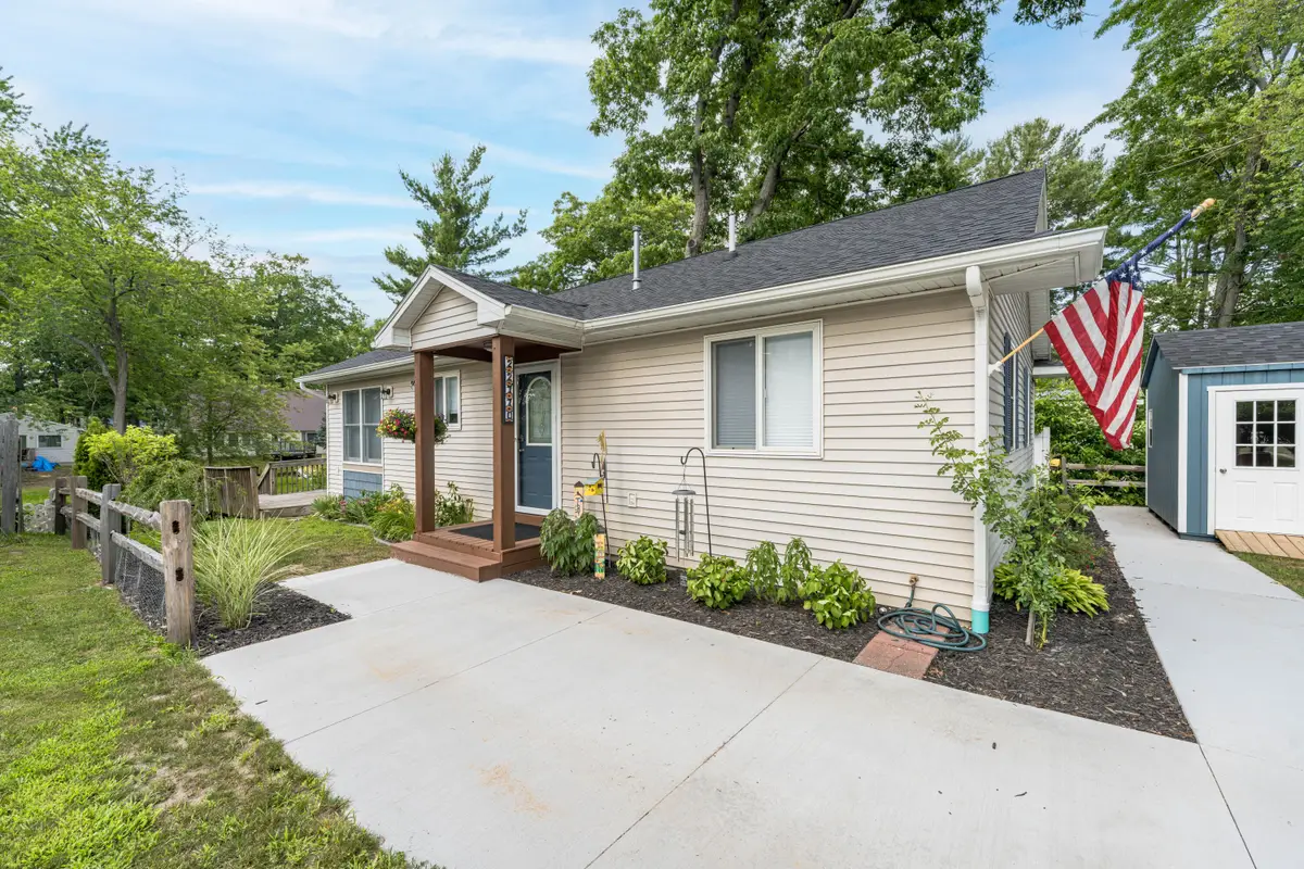 22770 Oak Street, Pierson, MI 49339 - #1