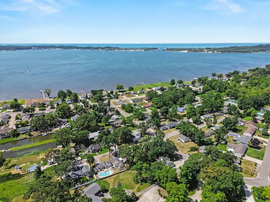 506 Bear Lake Road, North Muskegon, MI 49445 - #2