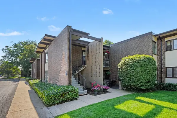 808 S Beacon Boulevard Unit: 42, GrandHaven, MI 49417