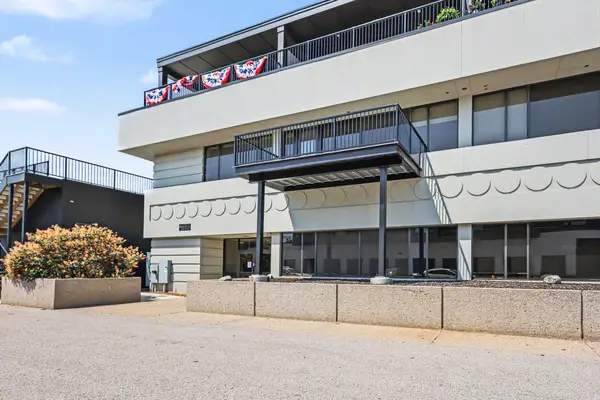 300 Washington Avenue Unit: 4, GrandHaven, MI 49417