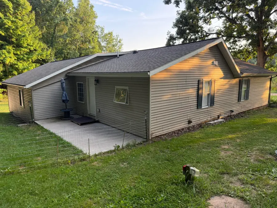 10456 S Ferris Avenue, Grant, MI 49327 - #3
