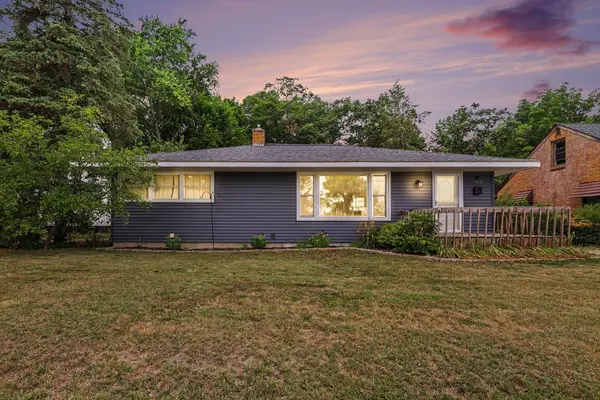 1914 Lake Avenue, Muskegon, MI 49445