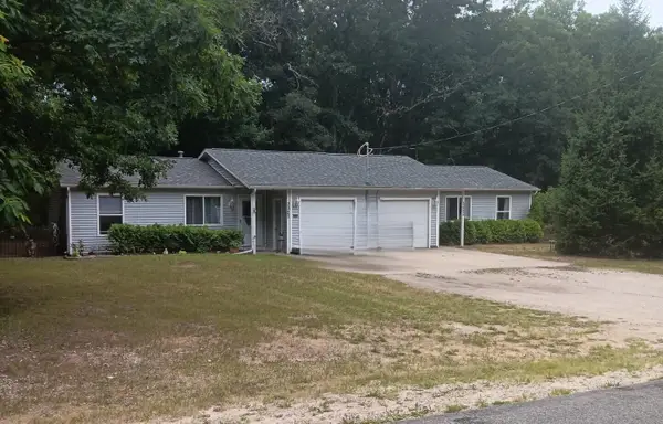 3525&3527 Crocker Road, TwinLake, MI 49457