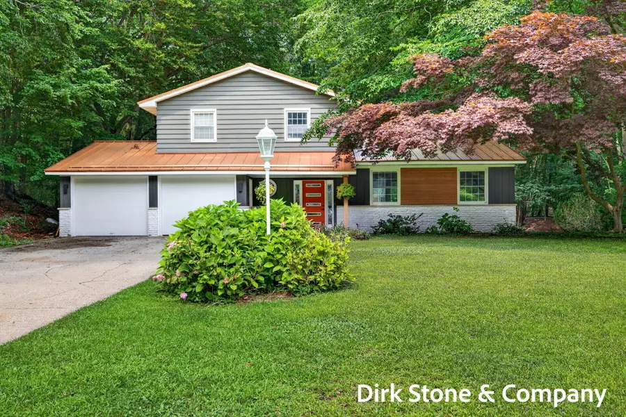 18569 Pawnee Drive, Spring Lake, MI 49456 - #2