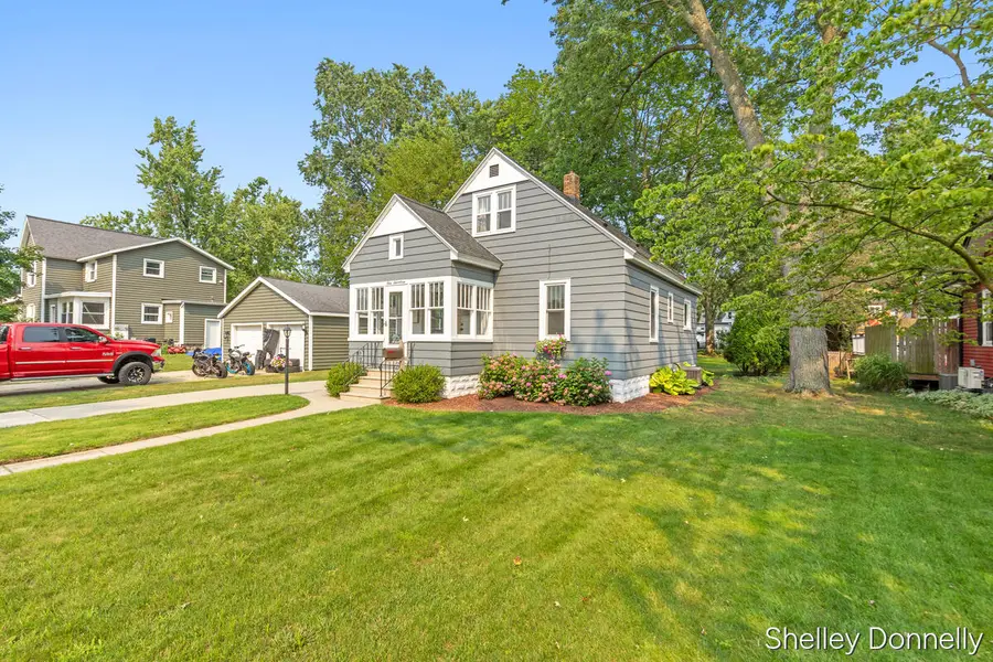 117 S Park Street, Zeeland, MI 49464 - #2