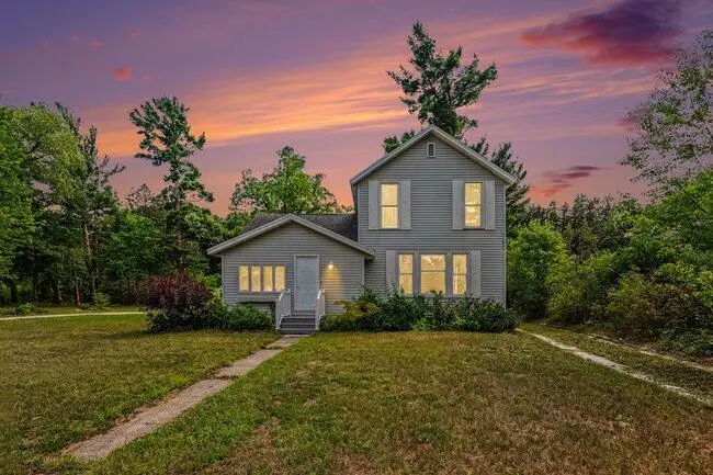 937 W Giles Road, Muskegon, MI 49445 - #2