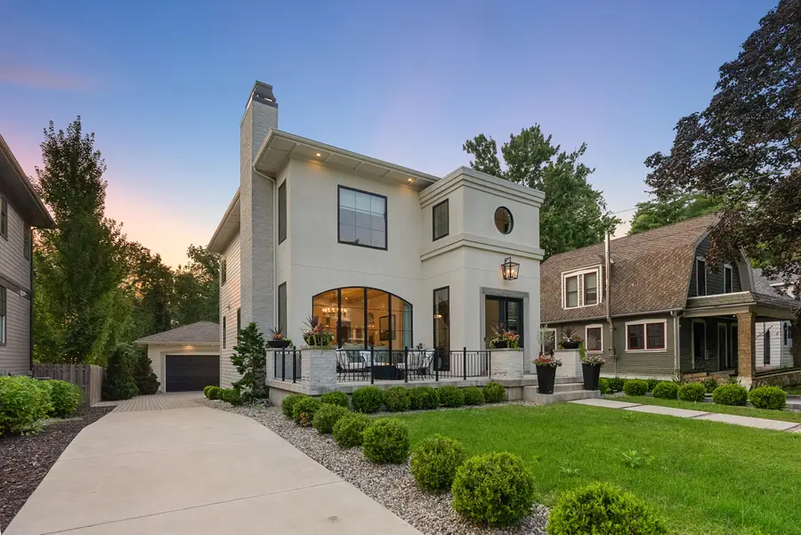 557 Greenwood Avenue SE, East Grand Rapids, MI 49506 - #3
