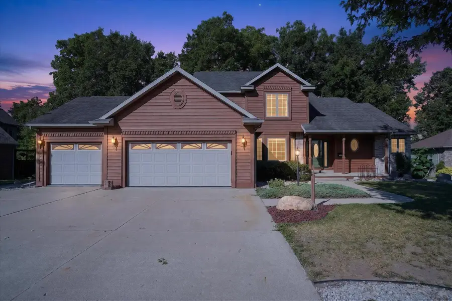 4729 Dimond Way, Dimondale, MI 48821 - #2