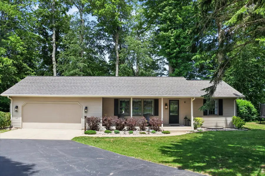70070 2nd Avenue, South Haven, MI 49090 - #2