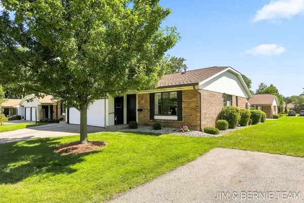75 Old Mill Drive Unit: 13, Holland, MI 49423