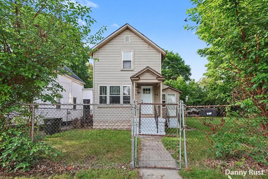 691 E Isabella Avenue, Muskegon, MI 49442 - #2