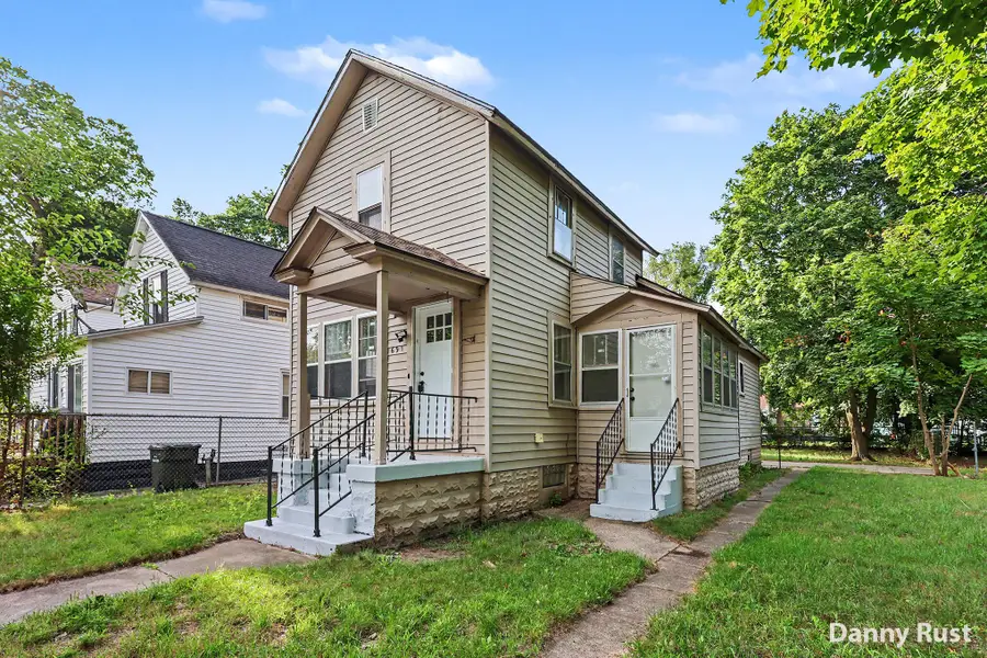 691 E Isabella Avenue, Muskegon, MI 49442 - #3