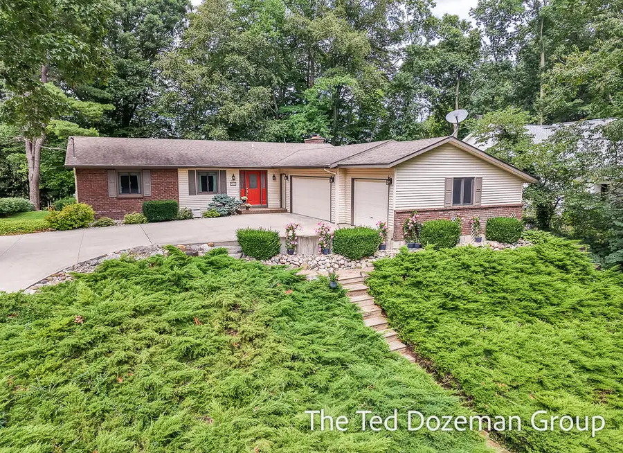 4517 Scenic Drive, Hamilton, MI 49419 - #2