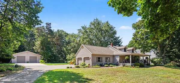 1538 W 32nd Street, Holland, MI 49423