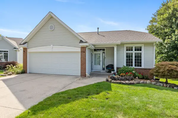 774 Holly Creek Drive, Holland, MI 49423