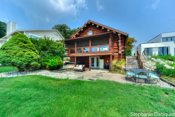 1601 Westwind Court, Muskegon, MI 49445