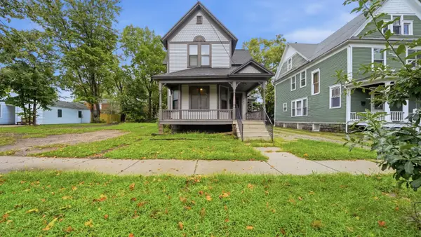 712 W Walnut Street, Kalamazoo, MI 49007