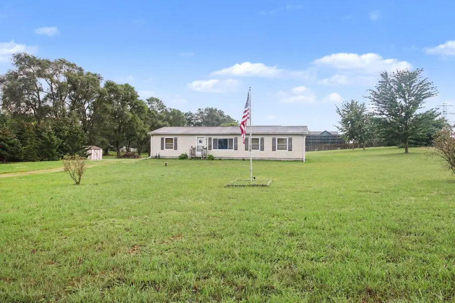 5264 Amy Drive, Coloma, MI 49038 - #2