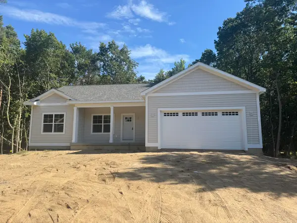 15741 Mercury Drive, GrandHaven, MI 49417