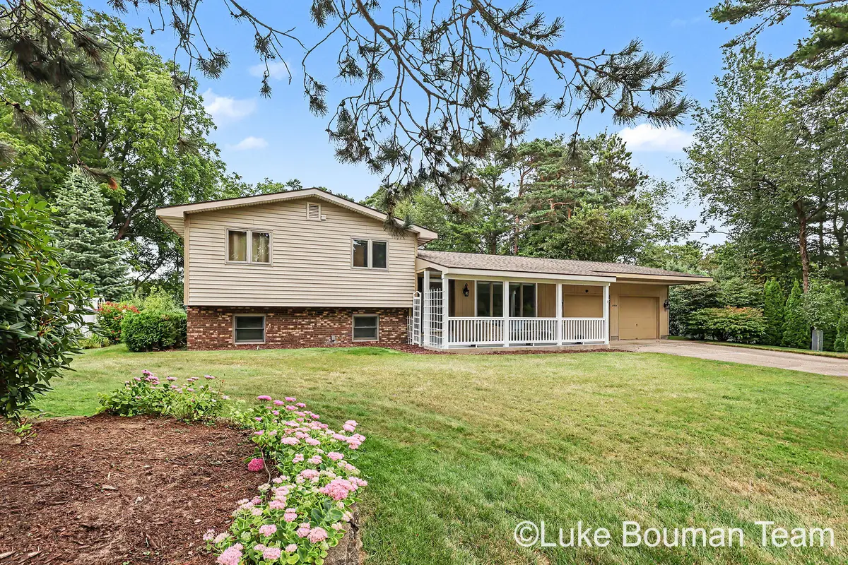 17521 Whippoorwill Drive, Grand Haven, MI 49417 - #1