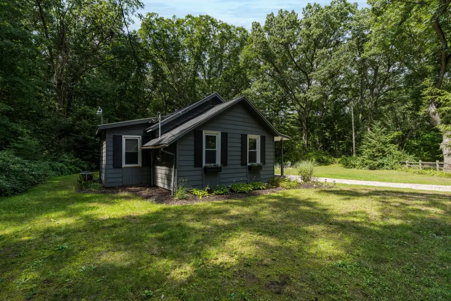 3076 Old Allegan Road, Fennville, MI 49408 - #3
