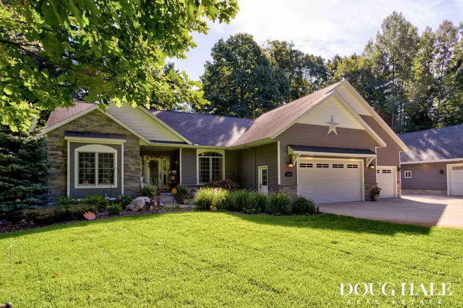 12860 Woodhaven Drive, Robinson, MI 49417 - #2