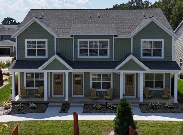 291 Vista Green Drive, Holland, MI 49423