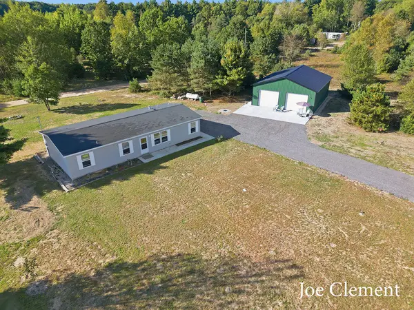 5600 W Limbaugh Lane, Fremont, MI 49412