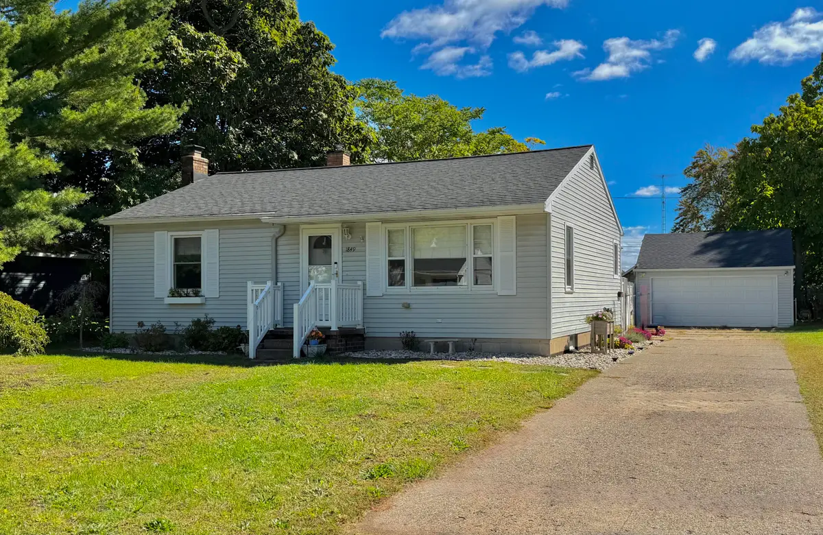 1849 Moulton Avenue, North Muskegon, MI 49445 - #1