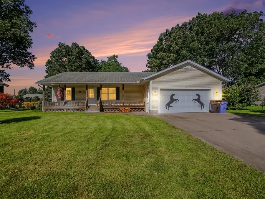 1211 Woodcrest Street, Muskegon, MI 49442 - #3