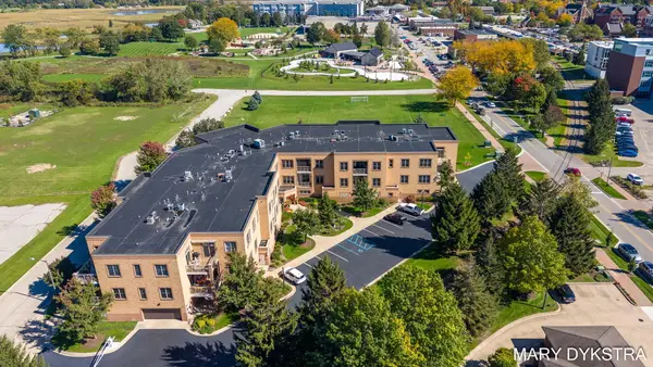 29 E 6th Street Unit: 206, Holland, MI 49423