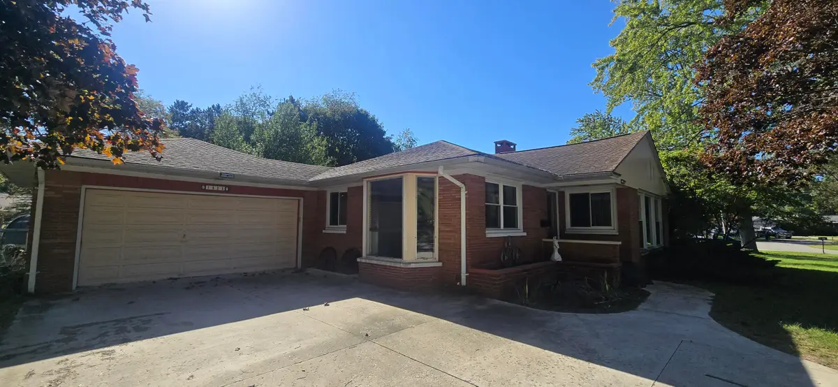 1925 Crestwood Lane, Muskegon, MI 49441 - #1
