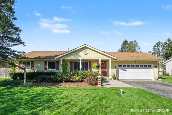 635 Forstrom Drive SE, Lowell, MI 49331