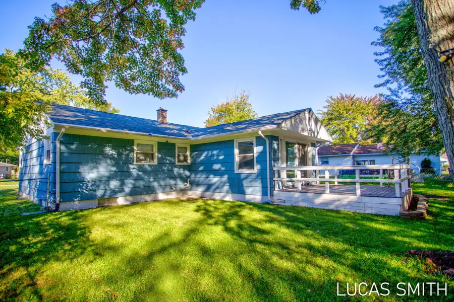 3024 Maple Grove Road, Muskegon, MI 49441 - #3