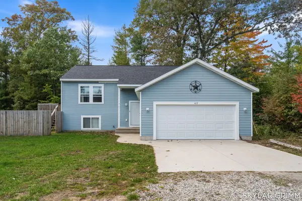 417 Lakewood Road, TwinLake, MI 49457