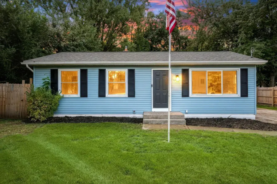 1224 Ecklund Street NE, Grand Rapids, MI 49505 - #2