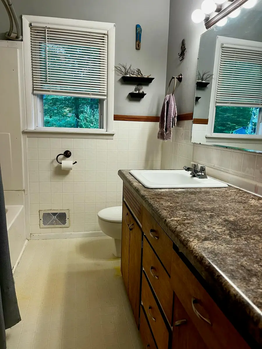 2211 W Lakewood Boulevard, Holland, MI 49424 - #3