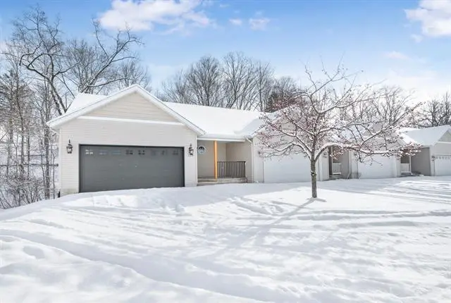 734 Unit 734 Tioga Park, Big Rapids, MI 49307 - #2