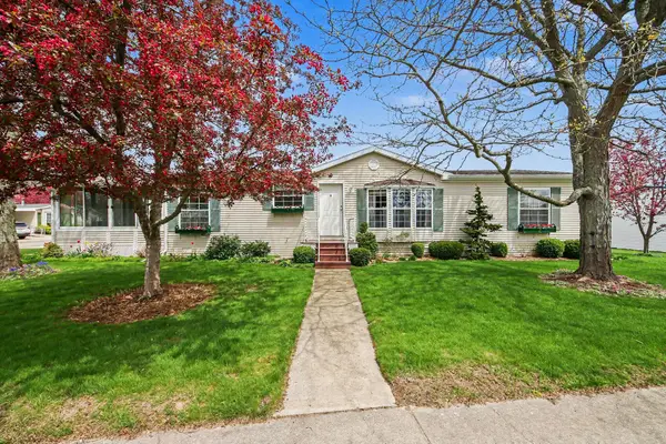 1330 Windridge Lane, Fremont, MI 49412