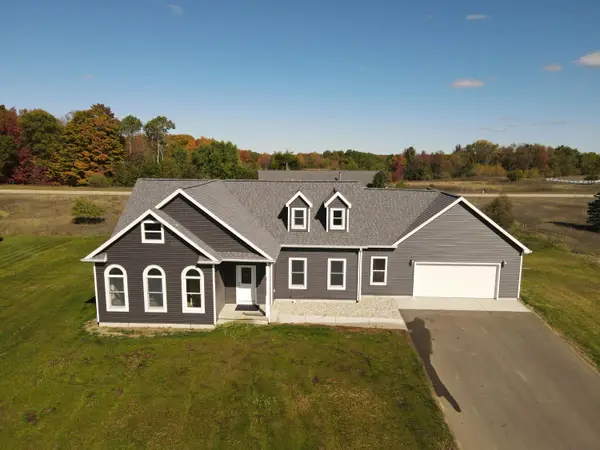 21238 Deans View, BigRapids, MI 49307
