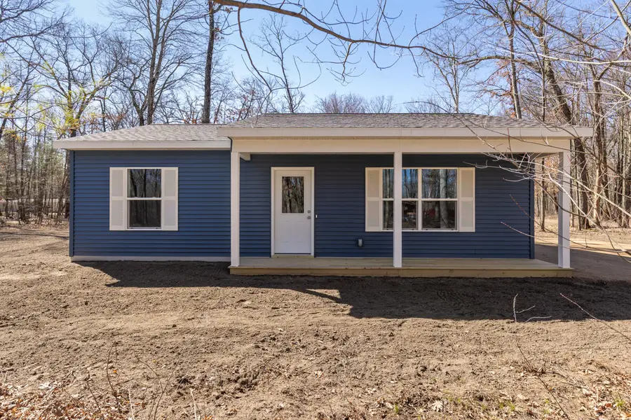 8992 Mackinaw Trail Drive, Reynolds, MI 49329 - #2