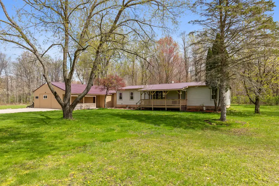 11718 Federal Road, Morley, MI 49336 - #2