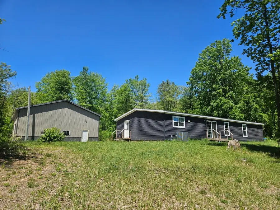 92 N Elm Avenue, White Cloud, MI 49349 - #3