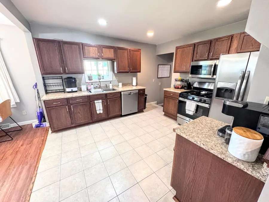311 N Warren Avenue, Big Rapids, MI 49307 - #3