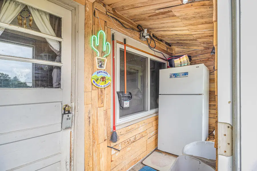 19030 W Almy Road, Howard City, MI 49329 - #3