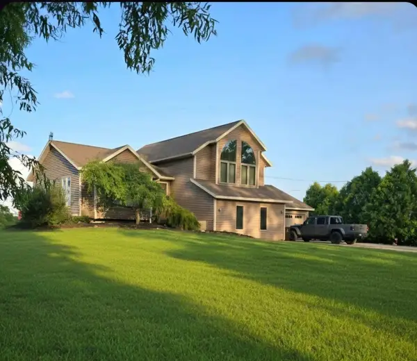 15530 Snauble Avenue NE, CedarSprings, MI 49319