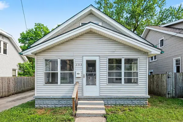 353 Cedar Street NE, GrandRapids, MI 49503