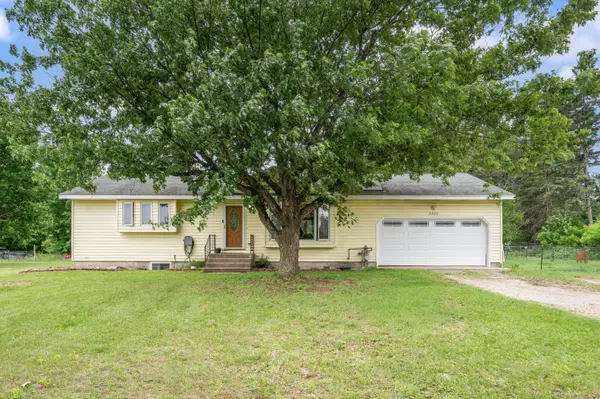 3522 S 37 Road, Cadillac, MI 49601