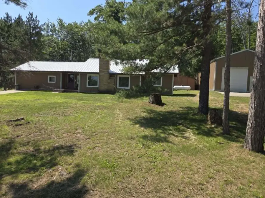 1799 W Sunset Drive, Roscommon, MI 48653 - #3