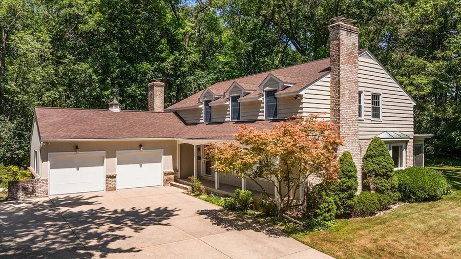 1354 Cornell Avenue SE, East Grand Rapids, MI 49506 - #2